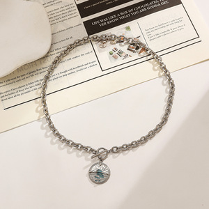 Collier en acier inoxydable, chaîne cubaine, plaque ronde, zircon bleu, fermoir OT, couleur argent, pendentif tendance - Product Image 3