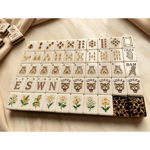Juego de Mahjong Americano de Lujo con Estampado de Leopardo, 160 Piezas, Fichas de Mahjong Acrílicas Personalizadas, Diseño de Pantera con Flores en Relieve Dorado - Product Image 1