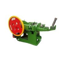Machine à fabriquer des clous en fil de fer au meilleur prix avec moteur, haute vitesse 80-450 clous/min, garantie de 2 ans pour la production de clous et de vis