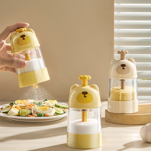 Salero MoliJoy con Diseño de Oso, Dispensador Cuantitativo, Contenedor de Condimentos para Cocina, Hermético y a Prueba de Humedad - Product Image 3