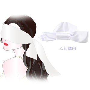 Accessoires de jeu érotique : Cache-œil double face, menottes de bondage, bandeau de flirt en satin de soie, <span class=keywords><strong>masque</strong></span> sexy pour les yeux - Product Image 6
