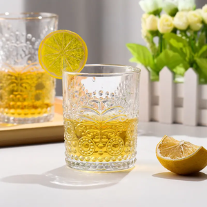 Altmodisches Whiskey-Glas 360ml Dekorativer Vintage Bohemian Glas-Tumbler Zylindrischer Relief-Wasser-Saft-Milch-Tee-Becher <span class=keywords><strong>Tattoo</strong></span> - Product Image 6
