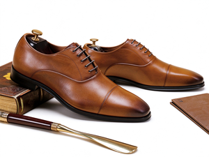 Chaussures habillées Oxford pour hommes à bout pointu en cuir véritable à lacets, idéales pour les occasions formelles, les mariages et le bureau, style classique et sobre - Product Image 4