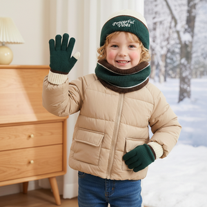 Детский шарф из смесовой шерсти RWS, полосатый, цвета лесной зелени и коричневого, с 3D-вышивкой логотипа, в стиле преппи, в комплекте с шапкой для мальчиков - Product Image 4