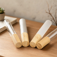Mini chaise de voyage avec hauteur réglable pour le camping, la plage et les pique-niques – Solution de siège confortable et relaxante (Tubes de brillant à lèvres)