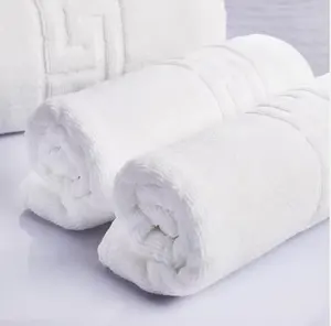Guangzhou High Quality Bathroom Hotel Jacquard Towel Sets Hotel Luxury