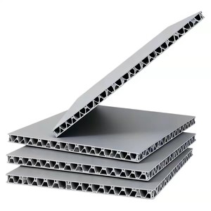 Panneau creux résistant aux produits chimiques, ne s'érode pas facilement, plaque professionnelle pour l'emballage et le stockage des produits chimiques. - Product Image 1
