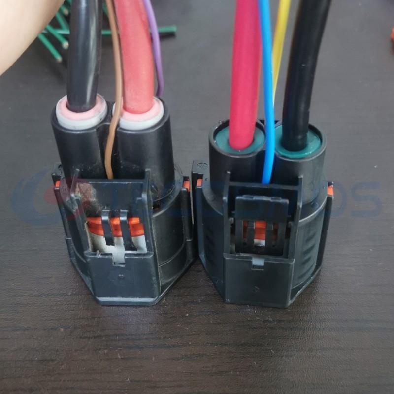 Connector for Ford Car Connector electronic fan original factory grey 3-hole 4pin CT4-0059M-1