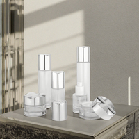 Ensemble de flacons en verre cylindriques de luxe 35ml/100ml/120ml avec bouchon pompe pulvérisateur, crème, lotion, diffuseur, impression sur écran, emballage, pots de 30g