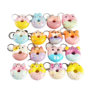 Llavero de juguete antiestrés de espuma PU con diseño de donut de animales para niños, colgante para mochila, alivia la ansiedad y el estrés - Product Image 1