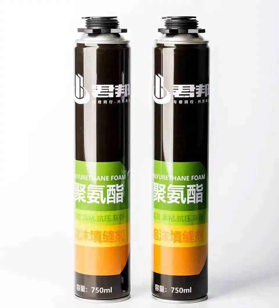 China Hersteller Guter Preis Versiegelung Tür-und Fensters pray Chemikalien Flüssiger harter Polyurethan schaum 800ml Pu-Schaum