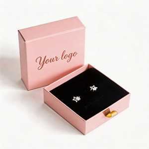 Boîte d'emballage <span class=keywords><strong>de</strong></span> bijoux en carton rigide avec logo personnalisé <span class=keywords><strong>de</strong></span> luxe, à glissière, pour collier, boucles d'oreilles, bague, bracelet - Product Image 2