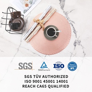 Thiết Kế Hiện Đại Vòng Rỗng Placemat Vàng Mềm Vinyl Bàn Ăn Mat Không Trượt Bền Vững Sang Trọng Trang Trí Phòng Khách - Product Image 3