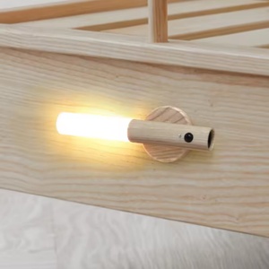 Luz Nocturna con Sensor de Movimiento, Magnética, Inalámbrica, LED Inteligente, Recargable, Portátil, de Pared, para Interiores y Escaleras - Product Image 3