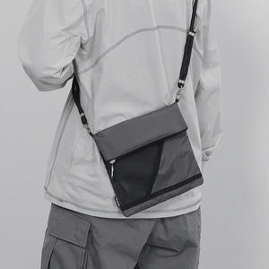 Borsa Laterale <span class=keywords><strong>per</strong></span> <span class=keywords><strong>Telefono</strong></span> Impermeabile Leggera Personalizzata con Cerniera Borsa Funzionale da Passeggio Unisex <span class=keywords><strong>Tracolla</strong></span> Regolabile <span class=keywords><strong>per</strong></span> Esterni - Product Image 2