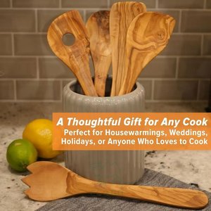 Ensemble d'ustensiles de cuisine durables et sans danger pour les aliments en bois d'olivier, 5 pièces, avec logo et couleur personnalisables - Product Image 4