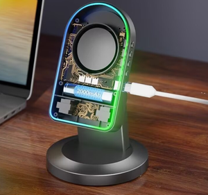 แท่นชาร์จโทรศัพท์ไร้สายพร้อมไฟ LED สำหรับตั้งโต๊ะ สำหรับ Apple iPhone พลาสติก ABS สีขาว หมุนได้ 360 องศา - Product Image 3