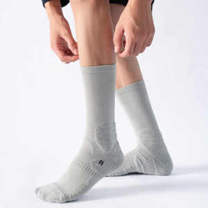 Компрессионные хлопковые носки для баскетбола - Product Image 1