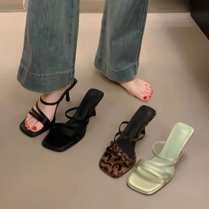 Sandales à talons hauts éblouissantes pour femmes, collection été 2026, sandales à talons aiguilles inspirées des fées avec fines brides - Product Image 2
