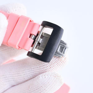 Reloj de Golf Deportivo con Temática Rosa, el Más Vendido del 2025, Cristal de Zafiro, Movimiento Mecánico de Fibra de Carbono de Alta Calidad, Correa de Goma - Product Image 6