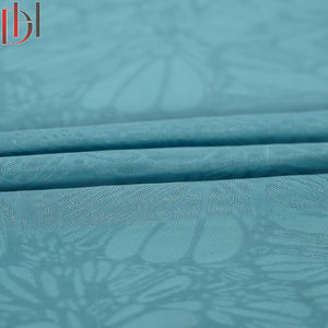 Fábrica personalizada blanco negro Spandex hielo seda tela poliéster Tricot ropa de cama cortinas coche mantas ropa forro - Product Image 1