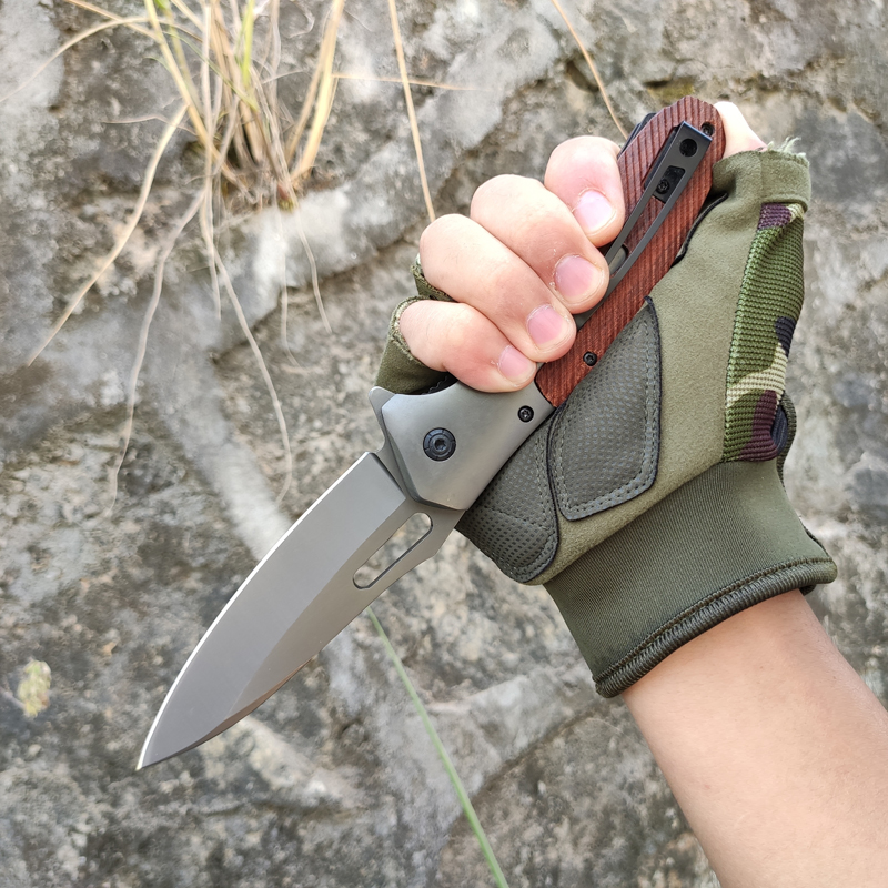 YJ Knives