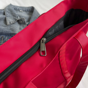 <span class=keywords><strong>Sac</strong></span> fourre-tout pour femme en nylon toutes saisons avec fermeture éclair, grande capacité, design simple, <span class=keywords><strong>sac</strong></span> à <span class=keywords><strong>main</strong></span> portable pour le travail et les voyages - Product Image 3
