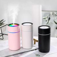 Vente chaude voiture USB tasse colorée ménage bureau maison Mini diffuseur d'arôme veilleuse humidificateur d'air