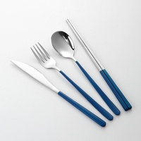 Ensemble de couverts de voyage portables de luxe moderne en acier inoxydable 304, 6 pièces (couteau, cuillère, fourchette, baguettes, paille), écologique