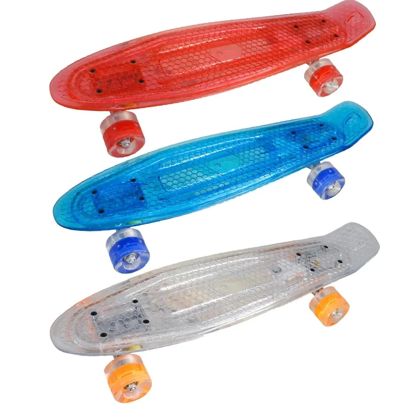 China LED Mini Longboard Fisch Skateboard Flash Räder Retro Kinder Cruiser Scooter Transparent Longboard