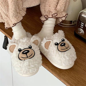 XIXITIAO inverno nuovi stili casa piatta pantofole fuzzy orso donna soffice molto caldo moda pantofole di pelliccia per le donne ragazze - Product Image 4