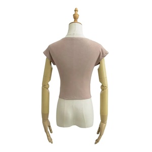 Nouveau t-<span class=keywords><strong>shirt</strong></span> d'été une pièce personnalisé à manches évasées hauts ajustés doux t-shirts moulants pour femmes - Product Image 4