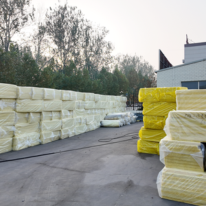 ألواح صوف زجاجي صديقة للبيئة بسمك 100 مم - كثافة عالية معتمدة من الآيزو لعزل المستودعات والأسقف والجدران - Product Image 5