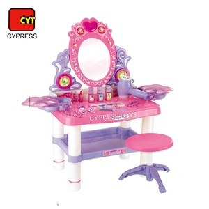 Set di Trucchi Giocattolo di Alta Qualità <span class=keywords><strong>per</strong></span> Bambine con Tavolo da Toeletta e <span class=keywords><strong>Pennelli</strong></span> - Product Image 6