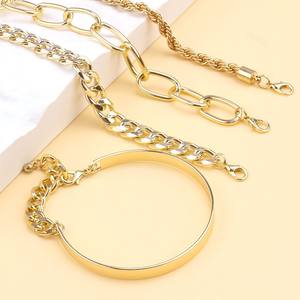 Pulsera Personalizada de Aleación de Zinc Dorada con Cadena de Eslabones, Joyería de Moda Unisex, Origen Yiwu - Product Image 4