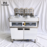 Friteuse électrique commerciale de style KFC, double cuve, 4 paniers, avec système de levage automatique et système de filtration d'huile intégré