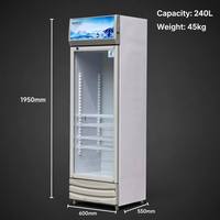 Lemari Pendingin Minuman Komersial Vertikal Pintu Kaca Tegak untuk Bar, Pendingin Minuman Red Bull Energy Drink