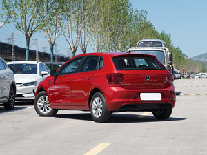 Coche de gasolina de <span class=keywords><strong>segunda</strong></span> <span class=keywords><strong>mano</strong></span> barato de alta calidad Volkswagens <span class=keywords><strong>Polo</strong></span> V W <span class=keywords><strong>coches</strong></span> usados buenas condiciones Vehículo de bajo kilometraje - Product Image 4