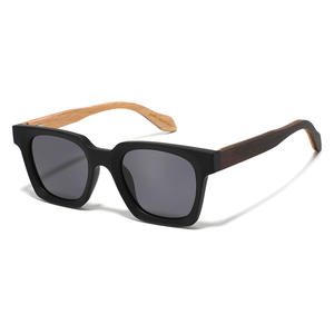 Gafas de Sol Polarizadas Conchen con Marco Cuadrado de Madera, Negras, UV400, Unisex, para Protección Solar, Viajes y Conducción - Product Image 4