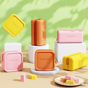 कस्टम लोगो डिजाइनर महिलाओं ने कॉस्मेटिक लैपटॉप बैग थोक निजी मोल्ड्स लक्जरी फैशन उपस्थिति पेटेंट - Product Image 4