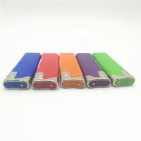 Fournisseur de briquets à bougies flamme avec logo personnalisé Briquet pour fumeurs de table Marvel mural rechargeable Briquets jetables minces fantaisie