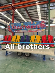 Crazy Wave Mini Indoor Amusement Park Ride Portable Thrill Funfair Trailer para Centro Comercial Miami Trip <span class=keywords><strong>Luna</strong></span> Waves Fiberglass - Product Image 3