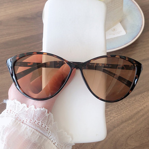 2025 Cat Eye Full Rim Metal Sunglasses for Eyeglasses UV400 Protection Comfortable White Large <b>Face</b> Thin Spicy Girl Vintage - Product Image 6