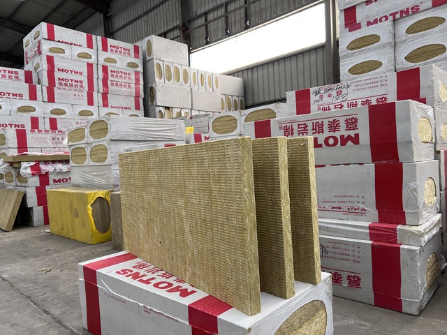 MOTNS Lana De Roca 100kg/m3 - High Density Rock Wool Insulation Board for Industrial Thermal Protection