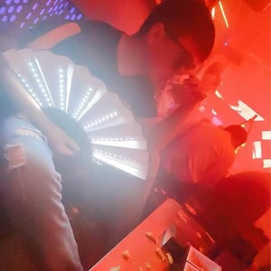 Abanico Plegable de Plástico Luminoso LED de 10 Pulgadas para Joyería - Accesorios para Espectáculos de Talento, Fiestas <span class=keywords><strong>Disco</strong></span> y Eventos Temáticos - Product Image 6