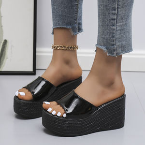 Sandalias de Tacón Inclinado para Mujer, Versión Coreana, Suela Gruesa, Estilo Playa, con Base de Esponja para Uso en Exteriores - Product Image 2