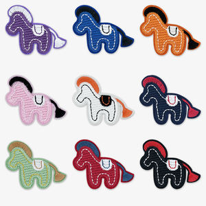 Parches Bordados Termoadhesivos Cosidos a Mano con Diseño de Caballos Pequeños y Animales de Dibujos Animados para Ropa - Product Image 4