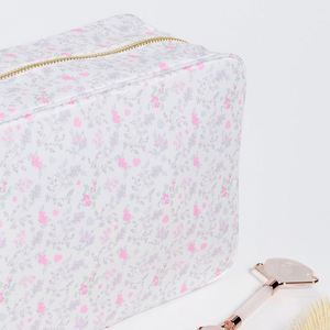 Pochette de maquillage réutilisable écologique personnalisée avec fermeture éclair, en nylon imprimé, organiseur de cosmétiques, pochette portable pour femmes et filles, motif floral - Product Image 3