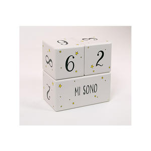 カスタムパーソナライズされた赤ちゃんのマイルストーンブロック赤ちゃんの写真の小道具のための無毒な木製の年齢ブロック - Product Image 5