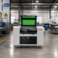 Machine de gravure laser CO2 7050 haute précision compacte de bureau à refroidissement par eau pour acrylique et pierre, idéale pour petites ateliers et loisirs créatifs – Vente directe usine